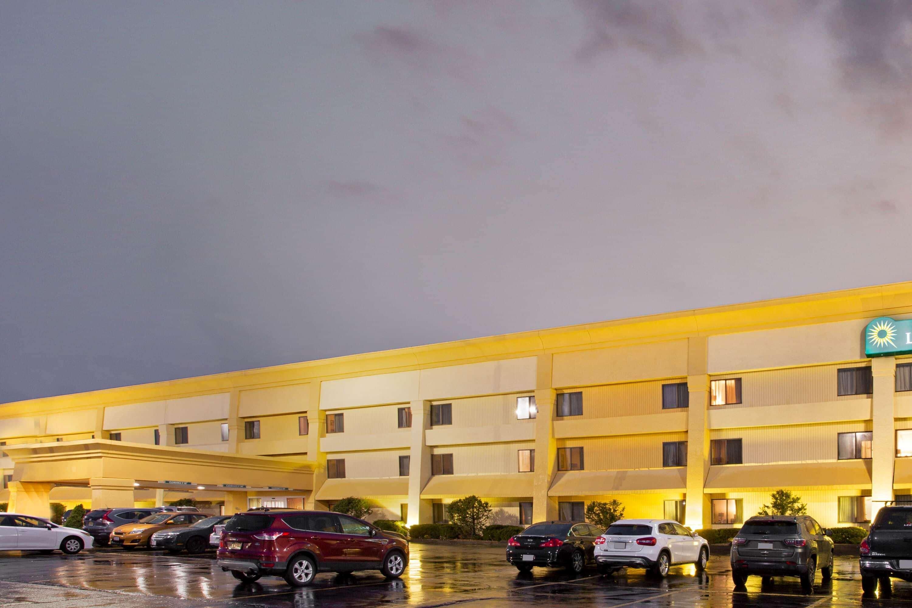 La Quinta Inn By Wyndham Auburn Worcester Exterior foto
